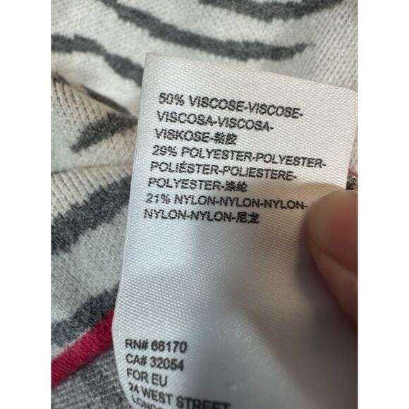 BY ANTHROPOLOGIE S Lizzie Zebra Striped Sweater Grey White LS Mock Neck E8 - Picture 4 of 6